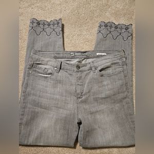 Ann Klein Skinny Ankle Jeans - 10